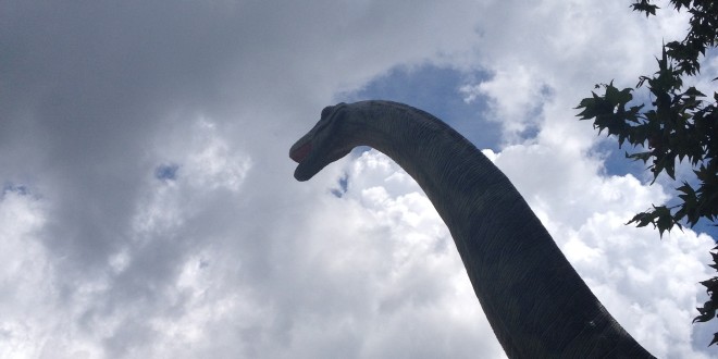 Поберегись: динозавры в Будве!